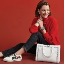 Jaxon Tote 25 Jaxon Tote -Style Haven Shop jaxon tote white 4