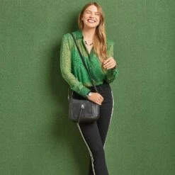 Orla Cross Body -Style Haven Shop orla cross body black 3 b4fb6bfb d8e4 4ec2 bdd3 a65b99e863fd